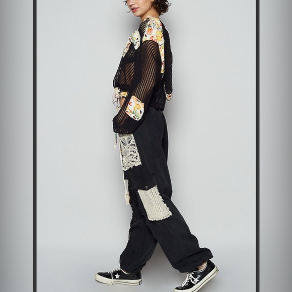 POL Black Distressed Pant with Crochet Details.Stylish vintage wash & patchwork - Picture 3 of 7